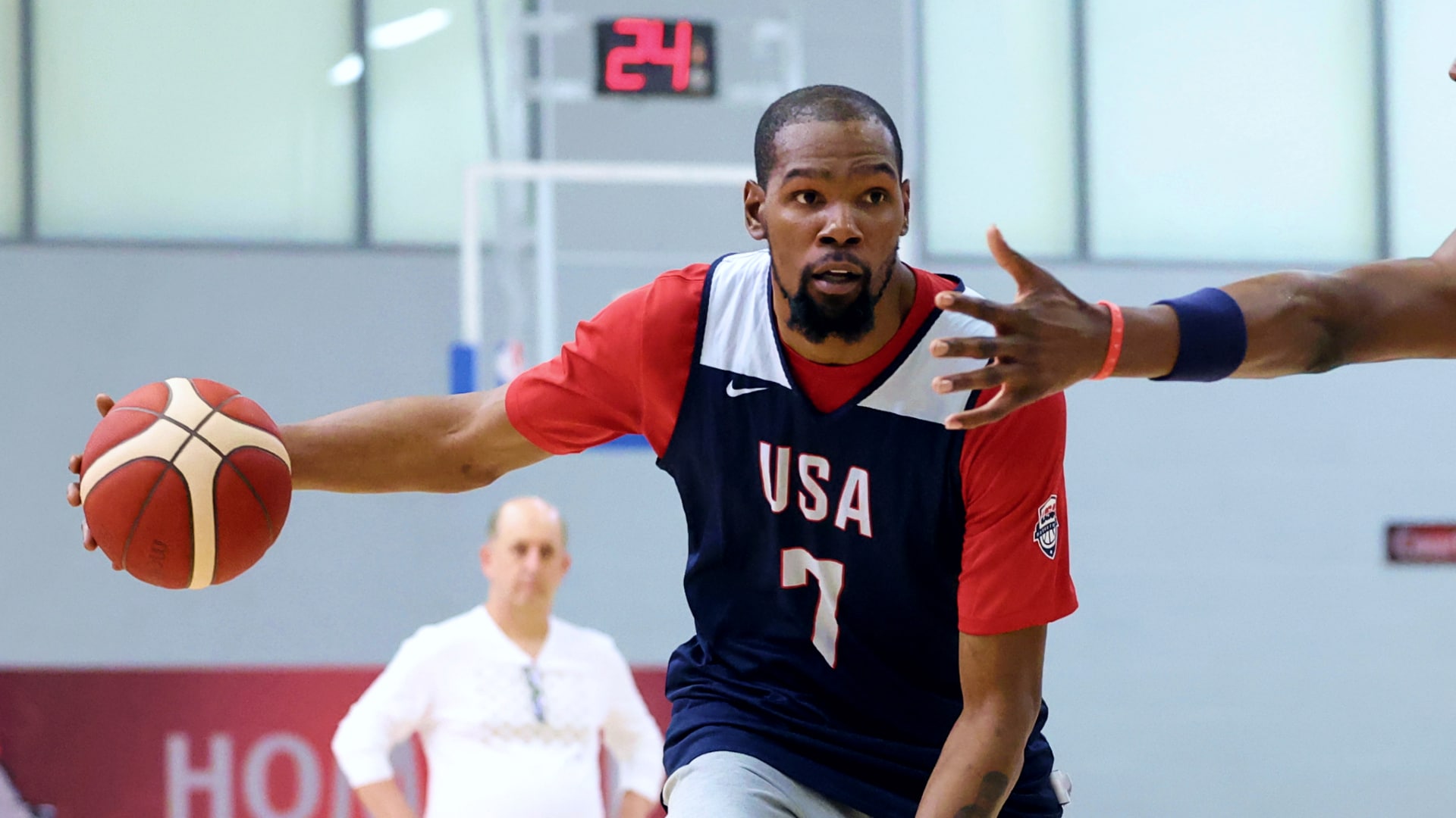 Kevin Durant participates in 1st Team USA practice of summer in London