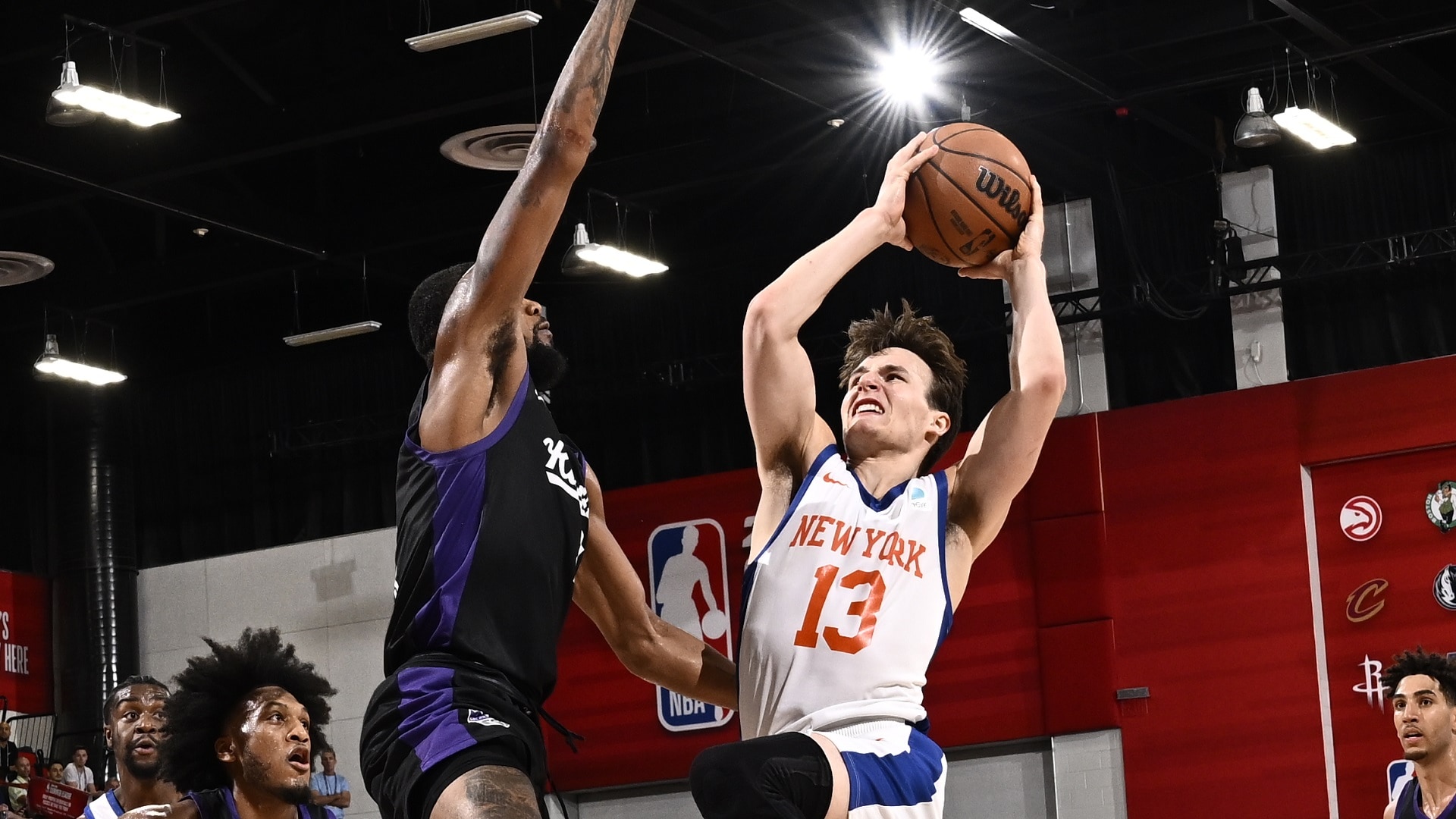 Tyler Kolek's tough three-point play wins it for Knicks